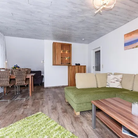 Gemuetliche Mit Balkon In Apartment *