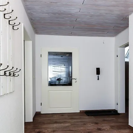 Gemuetliche Mit Balkon In